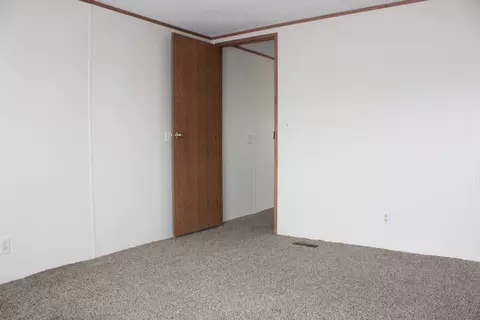 76 Cherry Lane Dr, Springfield, OH 45504 photo 17