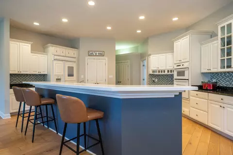 Kitchen - 2420 Greystone Ln, Springfield, OH 45503 photo 1 of 10