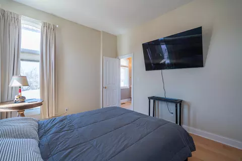 Bedroom - 2420 Greystone Ln, Springfield, OH 45503 photo 6 of 8