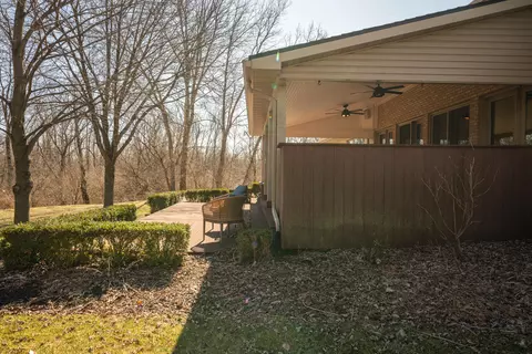 Exterior - 2420 Greystone Ln, Springfield, OH 45503 photo 12 of 19