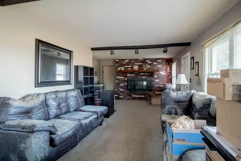 Living - 591 Shrine Rd, Springfield, OH 45504 photo 1 of 3