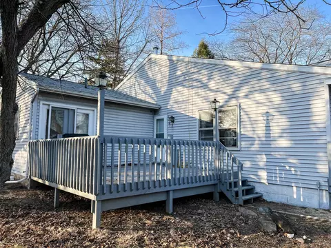 Exterior - 591 Shrine Rd, Springfield, OH 45504 photo 5 of 5