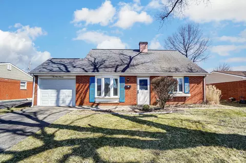 233 Oregon Dr, Xenia, OH 45385