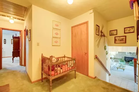 Entry Way - 7379 Milton Carlisle Rd, Springfield, OH 45504 photo 3 of 3