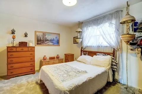 Bedroom - 7379 Milton Carlisle Rd, Springfield, OH 45504 photo 10 of 12