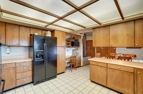 Kitchen - 7379 Milton Carlisle Rd, Springfield, OH 45504 photo 5 of 6