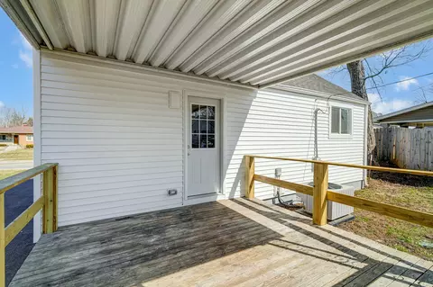Exterior - 2443 Lexington Ave, Springfield, OH 45505 photo 10 of 11