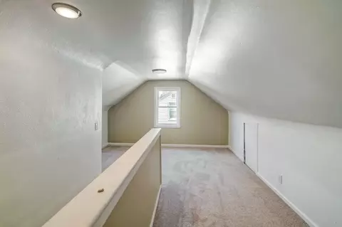 Entry Way - 2443 Lexington Ave, Springfield, OH 45505 photo 2 of 3