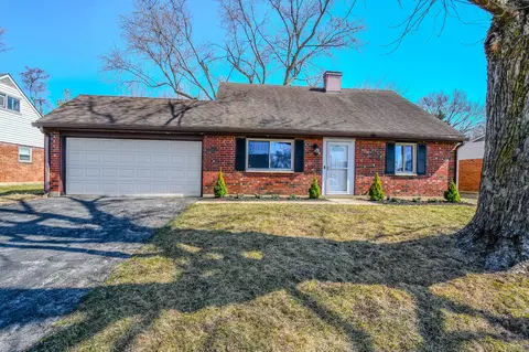 1021 Stonyridge Ave, Troy, OH 45373