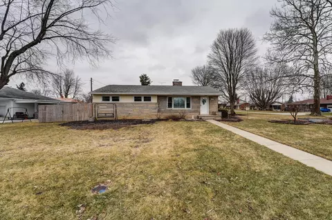 209 S Chippewa Dr, Greenville, OH 45331