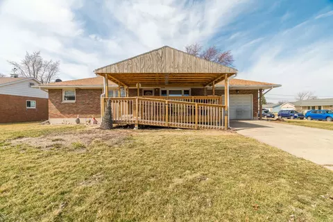 201 S Vandemark Rd, Sidney, OH 45365