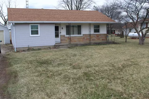 Exterior - 708 E Mason Rd, Sidney, OH 45365 photo 2 of 10