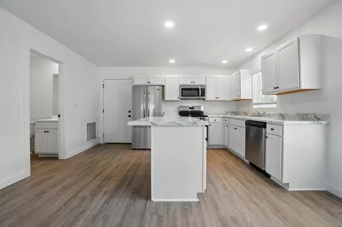 638 Clifton Ave, Springfield, OH 45505 photo 9
