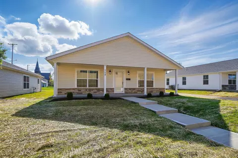 714 Clifton Ave, Springfield, OH 45505 photo 2