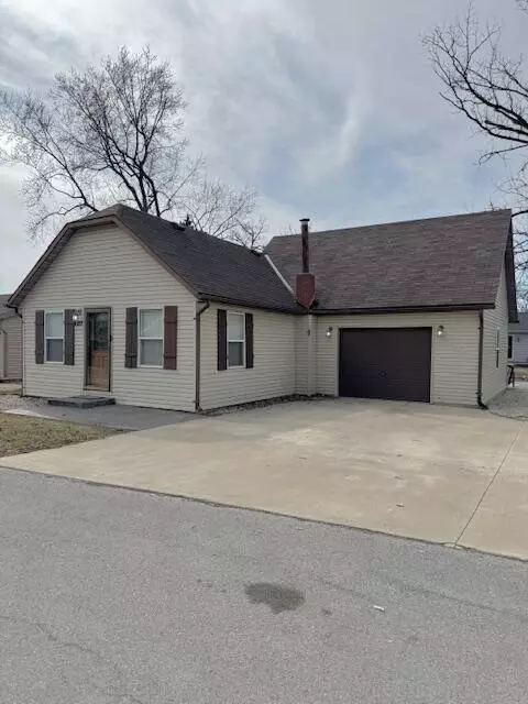 117 Woodward Ave, Celina, OH 45822