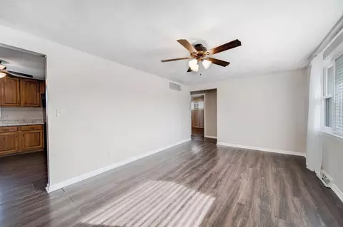 Living - 4466 Phoenix Dr, Springfield, OH 45503 photo 1 of 2