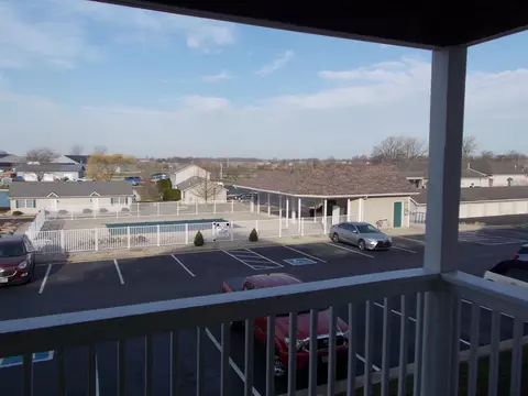 1135 W Bank #206, Celina, OH 45822