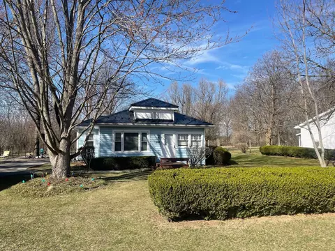 694 Powers Ave, Lima, OH 45801