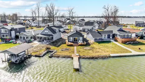 7748 Walnut St, Russells Point, OH 43348