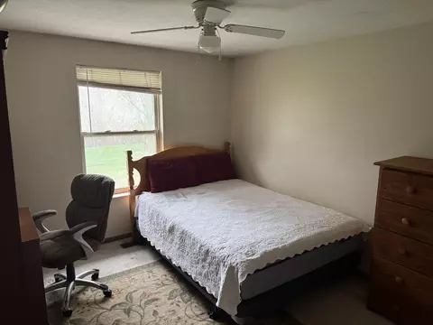 4314 Midfield St, Springfield, OH 45503 photo 9