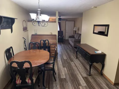 4314 Midfield St, Springfield, OH 45503 photo 6