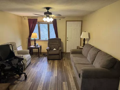 4314 Midfield St, Springfield, OH 45503 photo 7