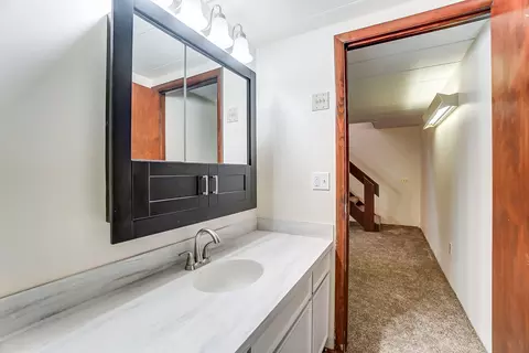 Bath - 1831 Fairfield Pike, Springfield, OH 45502 photo 2 of 8