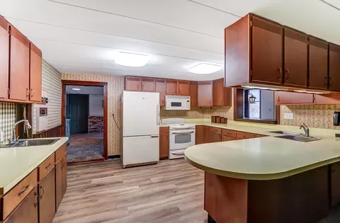 Kitchen - 1831 Fairfield Pike, Springfield, OH 45502 photo 1 of 5
