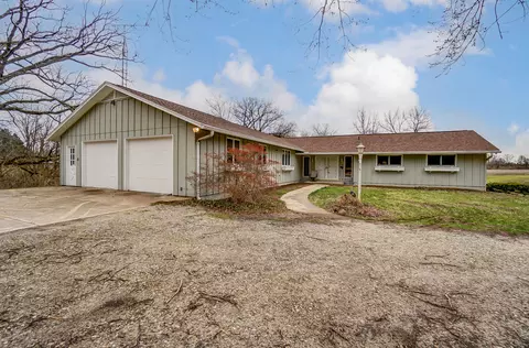 Exterior - 1831 Fairfield Pike, Springfield, OH 45502 photo 2 of 22