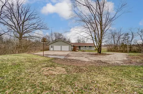 Exterior - 1831 Fairfield Pike, Springfield, OH 45502 photo 3 of 22