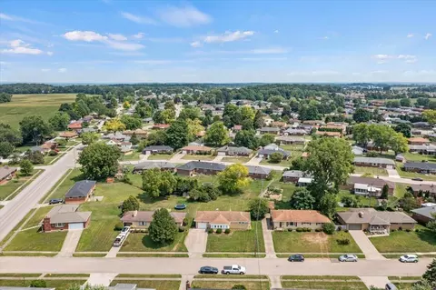 1312 Waltin Ln, Springfield, OH 45503 photo 6