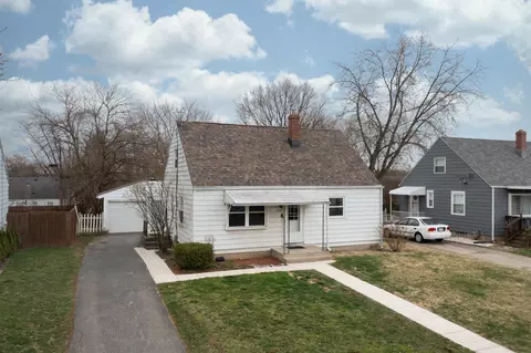 618 Alexander Dr, Dayton, OH 45403