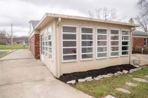 Other - 327 Villa Rd, Springfield, OH 45503 photo 1 of 14