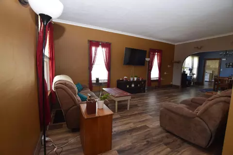 234 W Walnut St, Saint Paris, OH 43072 photo 8