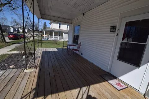 234 W Walnut St, Saint Paris, OH 43072 photo 3