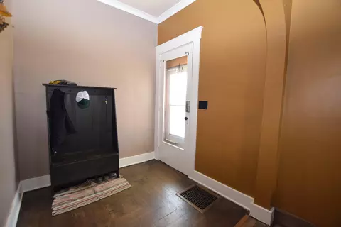234 W Walnut St, Saint Paris, OH 43072 photo 5