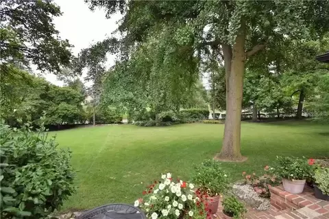 Exterior - 721 Tanglewood Dr, Springfield, OH 45504 photo 17 of 25