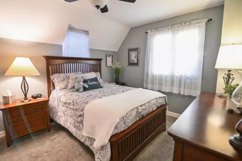 Bedroom - 721 Tanglewood Dr, Springfield, OH 45504 photo 4 of 7