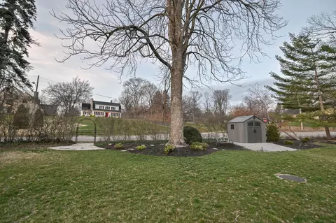 Exterior - 721 Tanglewood Dr, Springfield, OH 45504 photo 16 of 25