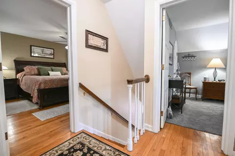 Entry Way - 721 Tanglewood Dr, Springfield, OH 45504 photo 7 of 11
