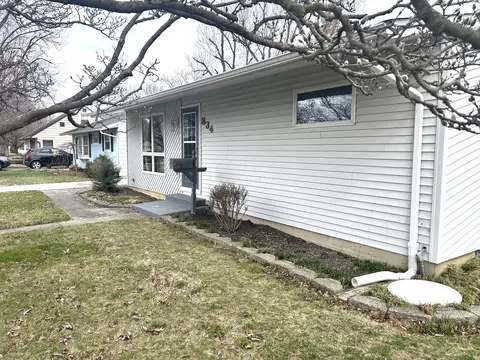834 Hemlock St, Celina, OH 45822 photo 3