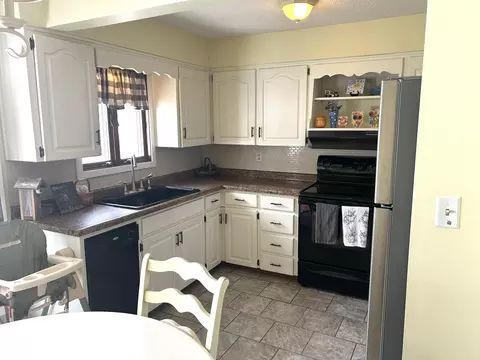 834 Hemlock St, Celina, OH 45822 photo 9