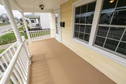 Exterior - 708 Rice St, Springfield, OH 45505 photo 4 of 17