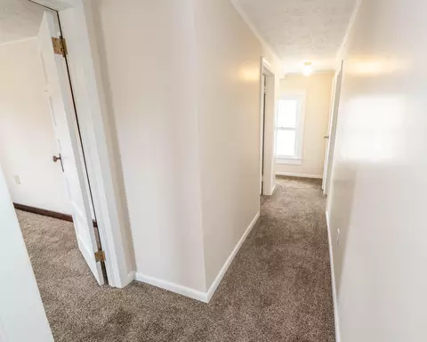 Entry Way - 708 Rice St, Springfield, OH 45505 photo 4 of 4