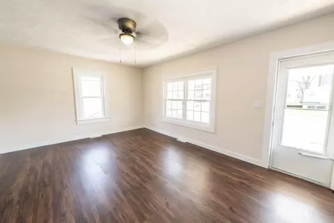 Living - 708 Rice St, Springfield, OH 45505 photo 1 of 4