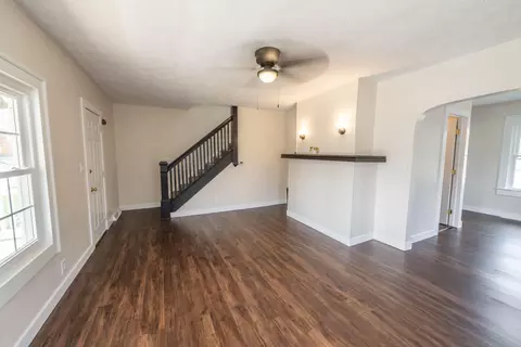 Living - 708 Rice St, Springfield, OH 45505 photo 3 of 4