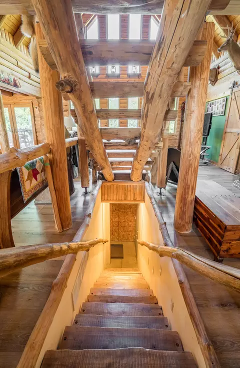 Entry Way - 18255 Pence Rd, Sidney, OH 45365 photo 11 of 12