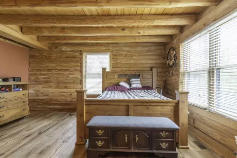 Bedroom - 18255 Pence Rd, Sidney, OH 45365 photo 1 of 7