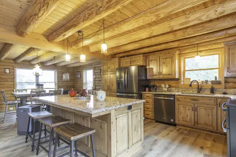 Kitchen - 18255 Pence Rd, Sidney, OH 45365 photo 1 of 9