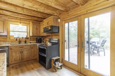 Kitchen - 18255 Pence Rd, Sidney, OH 45365 photo 5 of 9